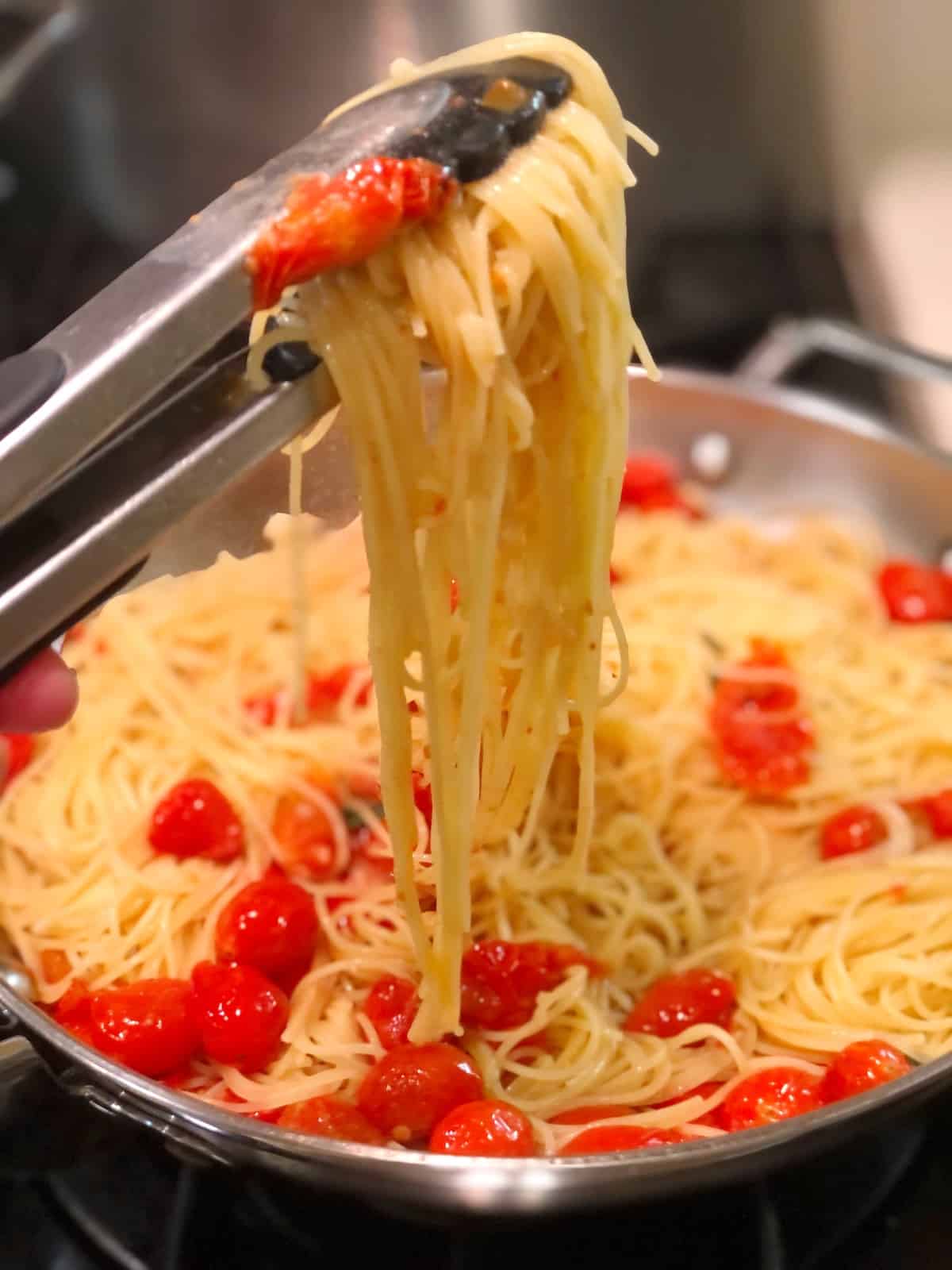 angle hair pasta pomodoro